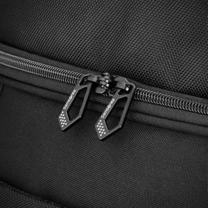 Detour 34-Zoll-Rollreisetasche