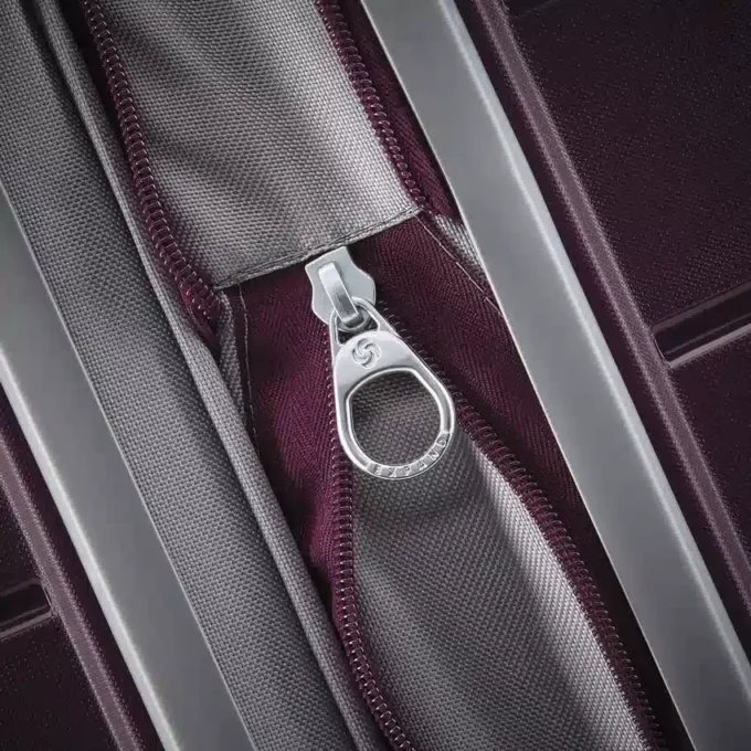 Freeform Handgepäck-Spinner